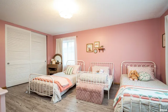 $214,000 | 317 Longbow Drive, Peoria, IL 61604