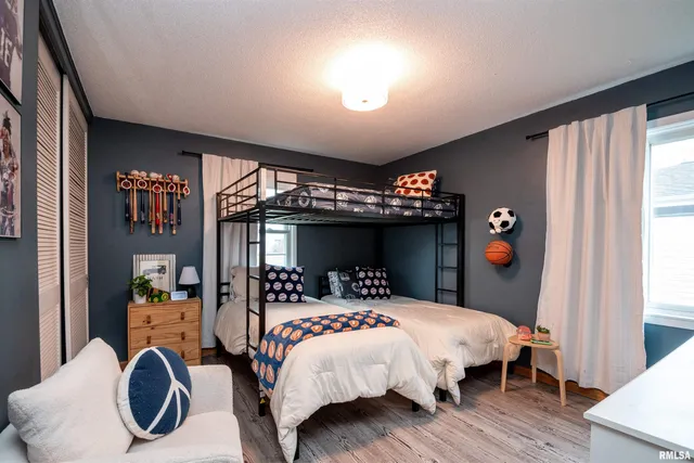 $214,000 | 317 Longbow Drive, Peoria, IL 61604