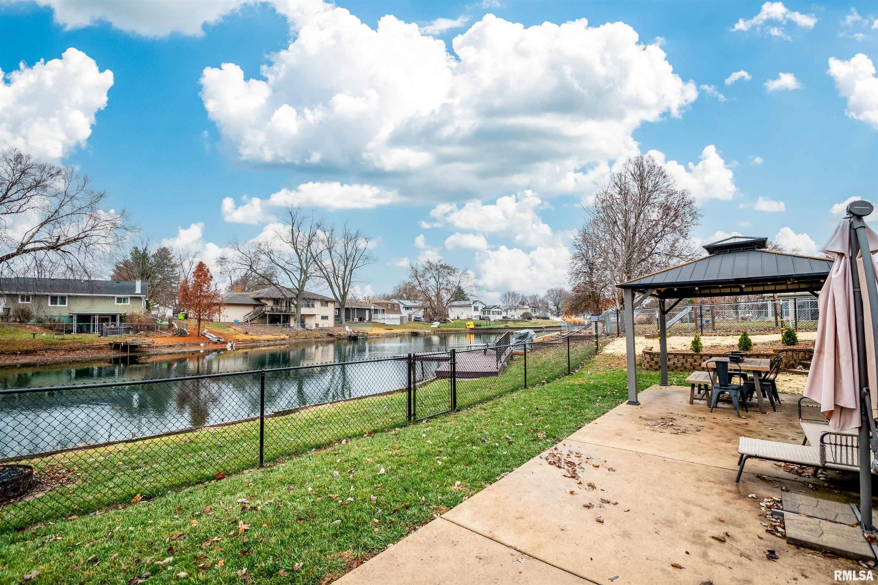 317 Longbow Drive Peoria, IL 61604 - Photo 46 of 52