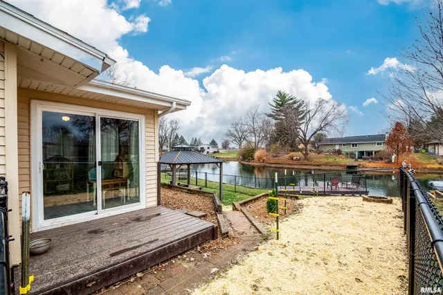 $214,000 | 317 Longbow Drive, Peoria, IL 61604