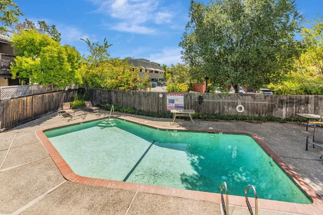 $749,500 | 45 Corte Real, Unit 8, Greenbrae, CA 94904