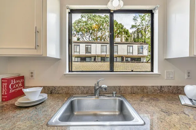 $749,500 | 45 Corte Real, Unit 8, Greenbrae, CA 94904