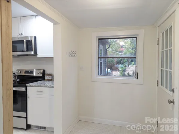 $1,700 | 215 Eastside Drive, Statesville, NC 28625