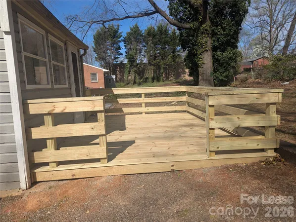 $1,700 | 215 Eastside Drive, Statesville, NC 28625