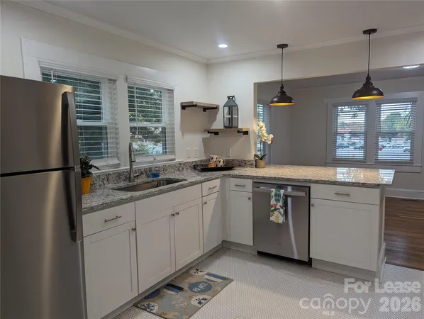 $1,700 | 215 Eastside Drive, Statesville, NC 28625