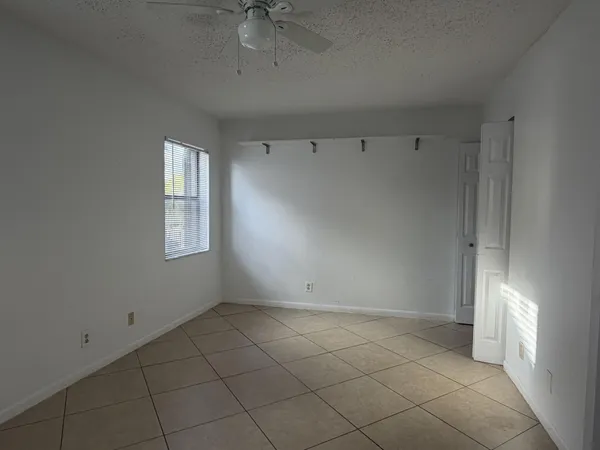 $2,000 | 9954 Nob Hill Court, Unit 9954, Sunrise, FL 33351