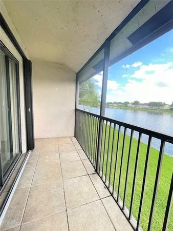 $2,000 | 9954 Nob Hill Court, Unit 9954, Sunrise, FL 33351