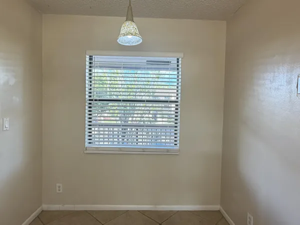 $2,000 | 9954 Nob Hill Court, Unit 9954, Sunrise, FL 33351