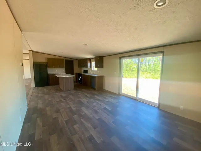 $177,000 | 2460 Red Dog Road, Carthage, MS 39051