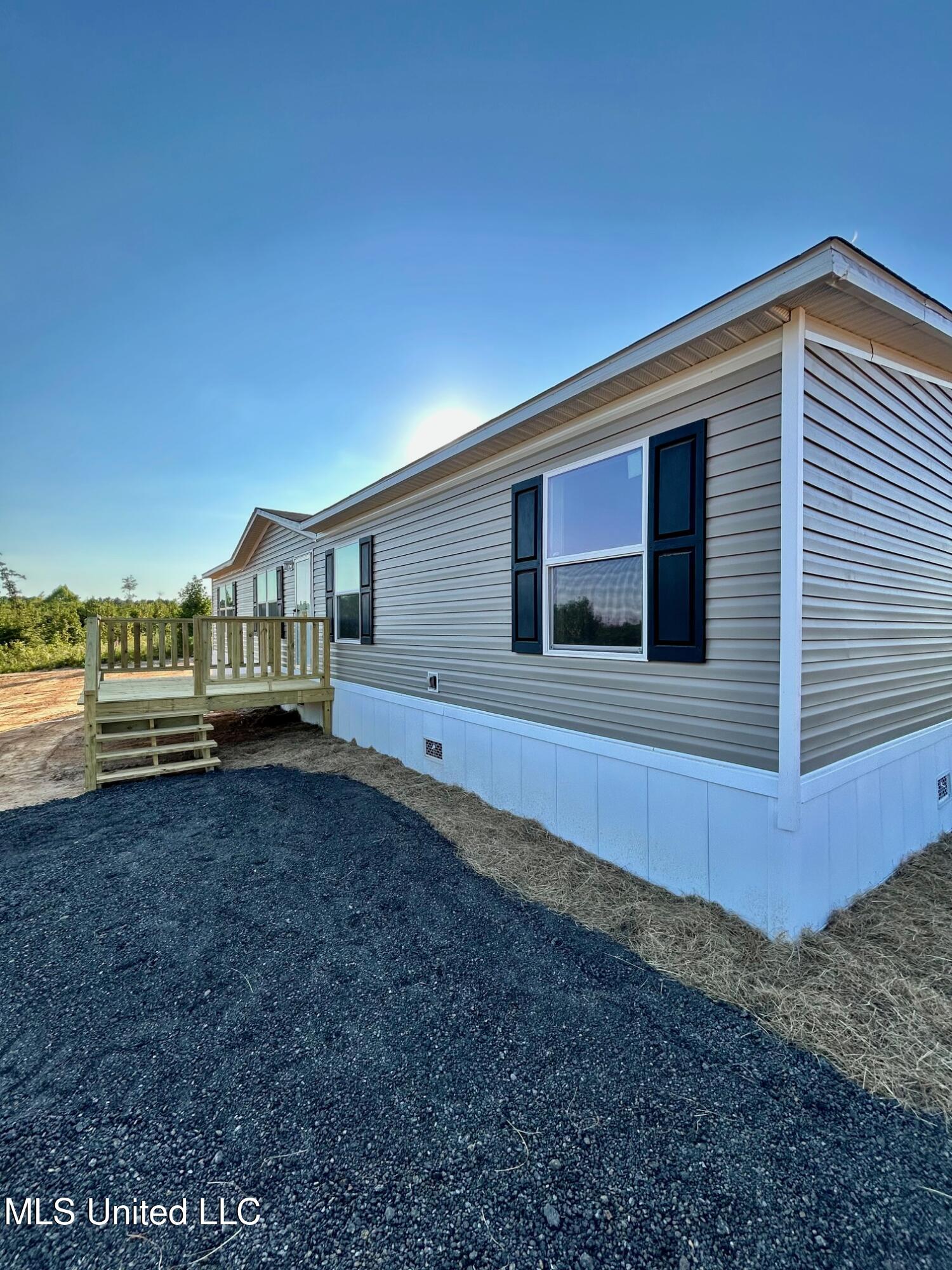 2460 Red Dog Road Carthage, MS 39051 - Photo 6 of 20 IMG_3118