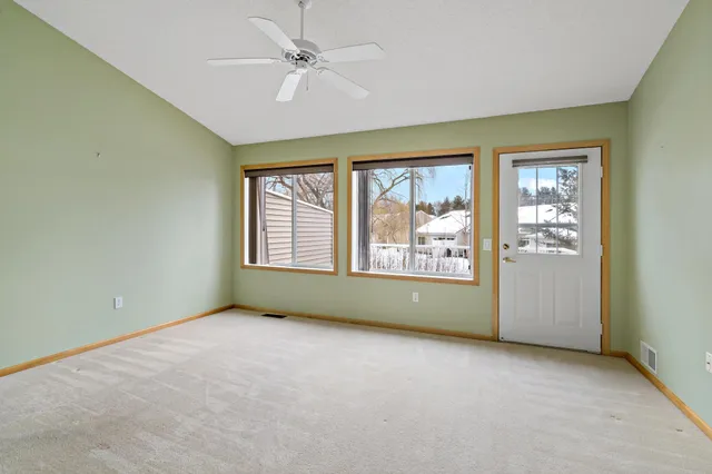 $385,000 | 763 Lake Ridge Drive, Woodbury, MN 55129