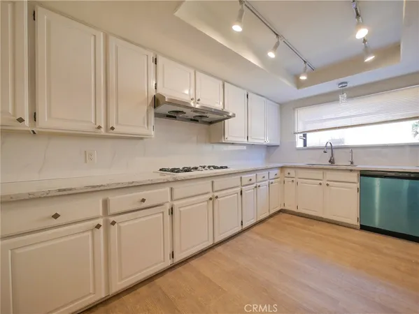 $888,888 | 747 Fairview Avenue, Unit A, Arcadia, CA 91007