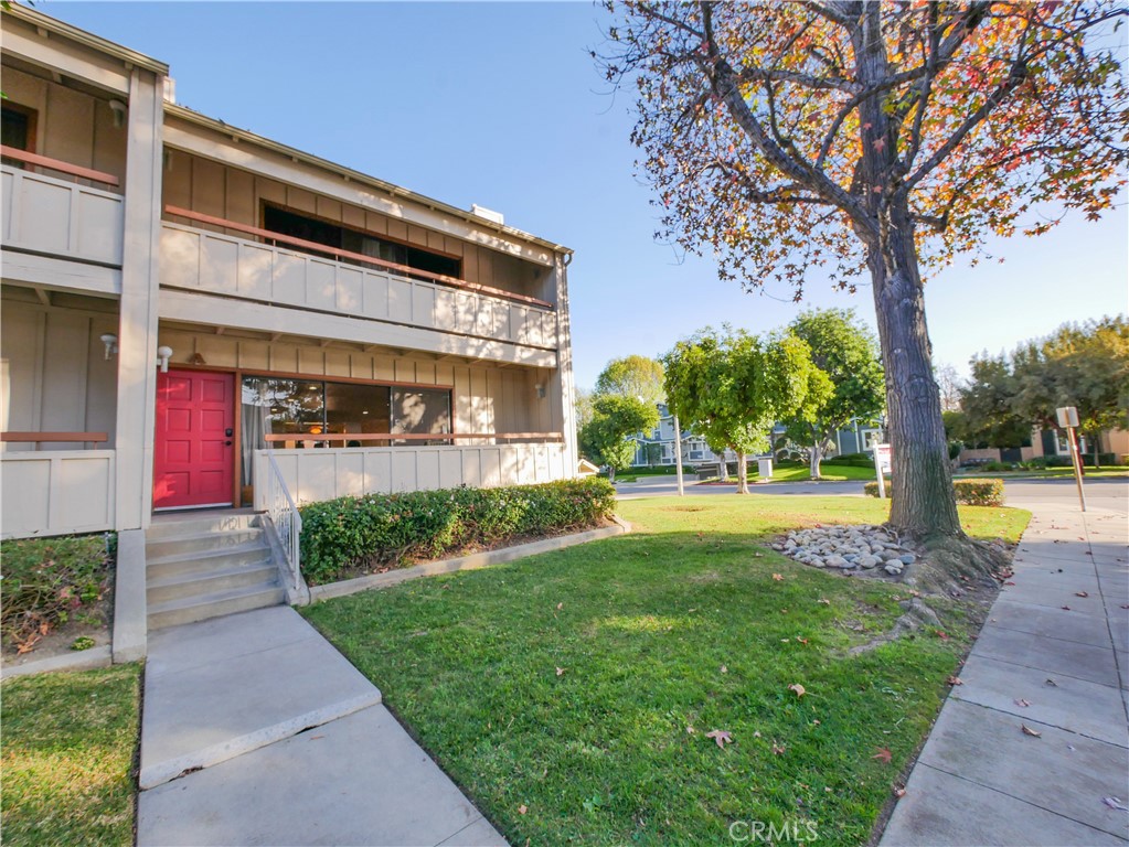 747 Fairview Avenue, Unit A Arcadia, CA 91007 - Photo 3 of 43 Front View