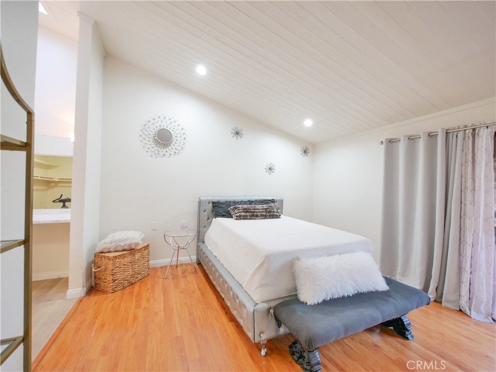 747 Fairview Avenue, Unit A Arcadia, CA 91007 - Photo 35 of 43 Huge Master Suite