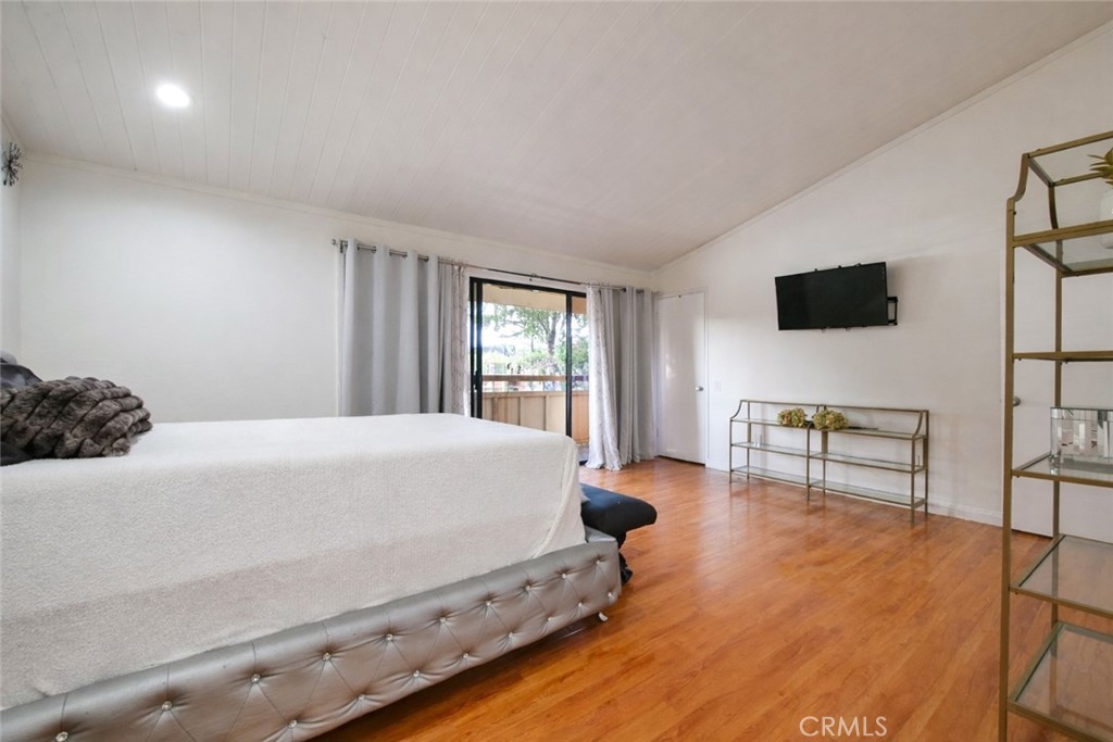 747 Fairview Avenue, Unit A Arcadia, CA 91007 - Photo 39 of 43 Large Main Master