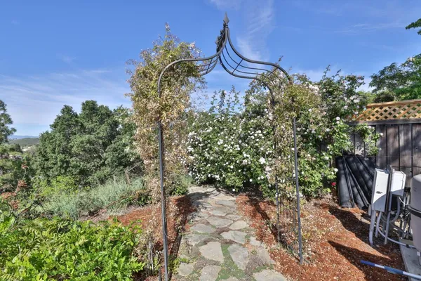 $2,880,000 | 3047 High Meadow Lane, San Jose, CA 95135