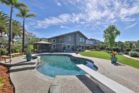 $2,880,000 | 3047 High Meadow Lane, San Jose, CA 95135
