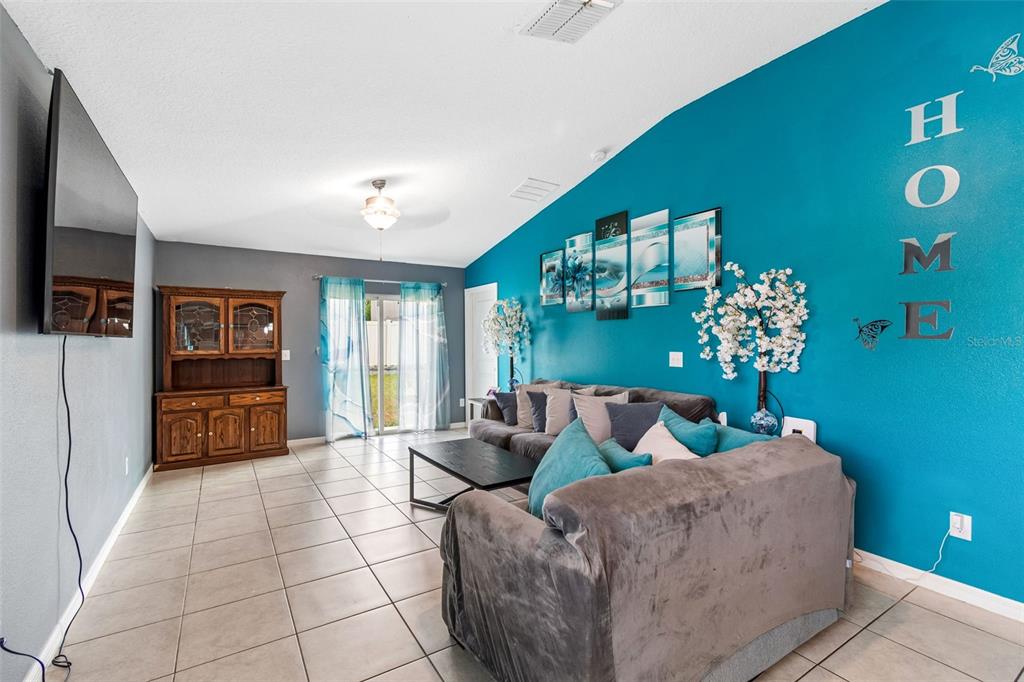 6065 Spring Crayfish Avenue New Port Richey, FL 34653 - Photo 18 of 61