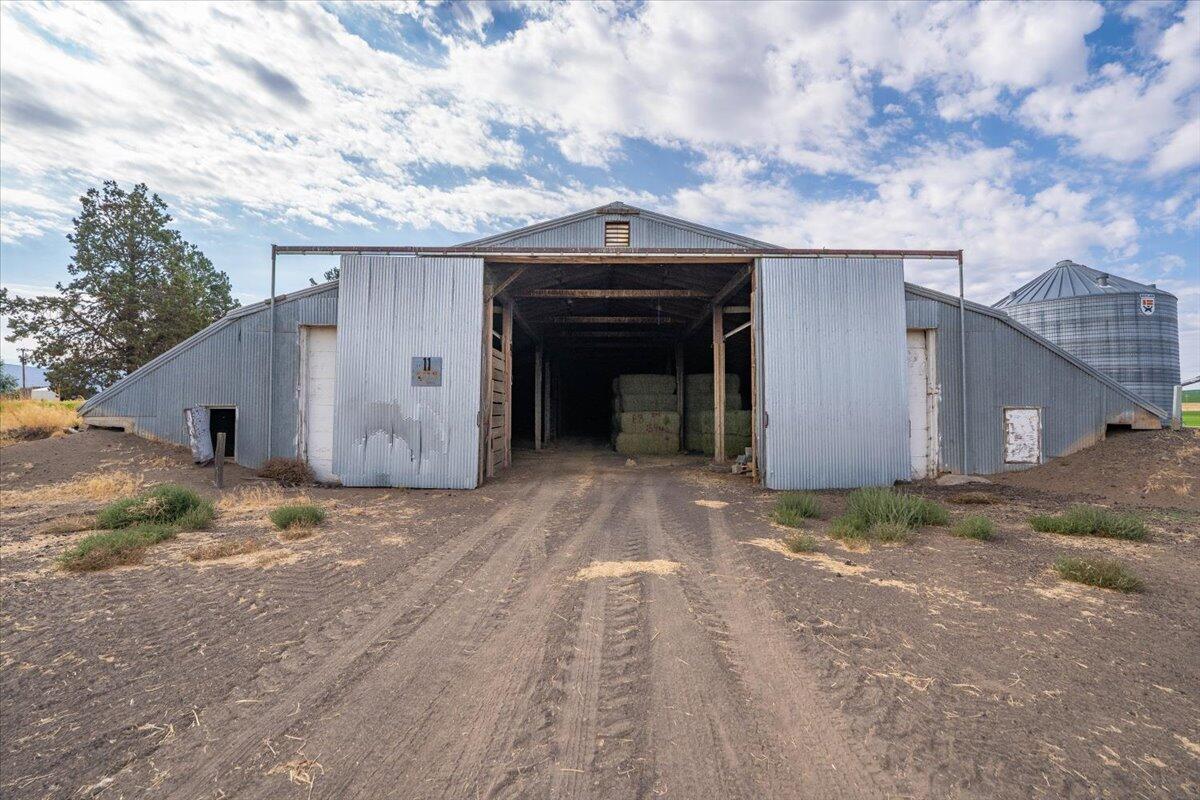 2935 Sheep Mountain Road Macdoel, CA 96058 - Photo 116 of 137 090-Macdoel Hay Ranch1 - E-64