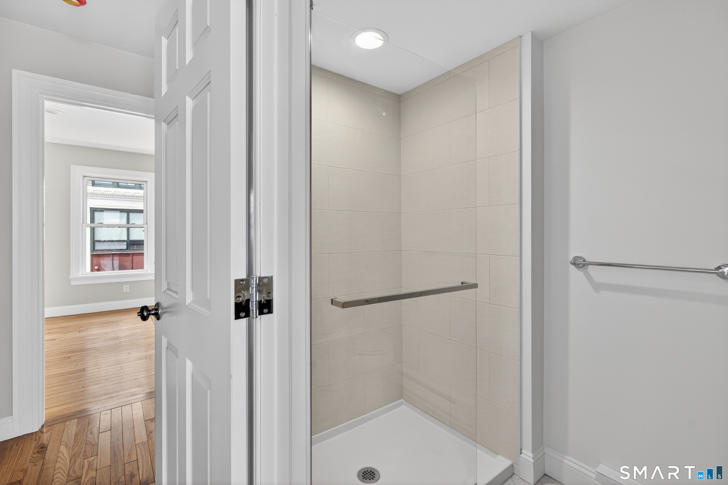 138 Bank Street, Unit 2B New London, CT 06320 - Photo 13 of 17