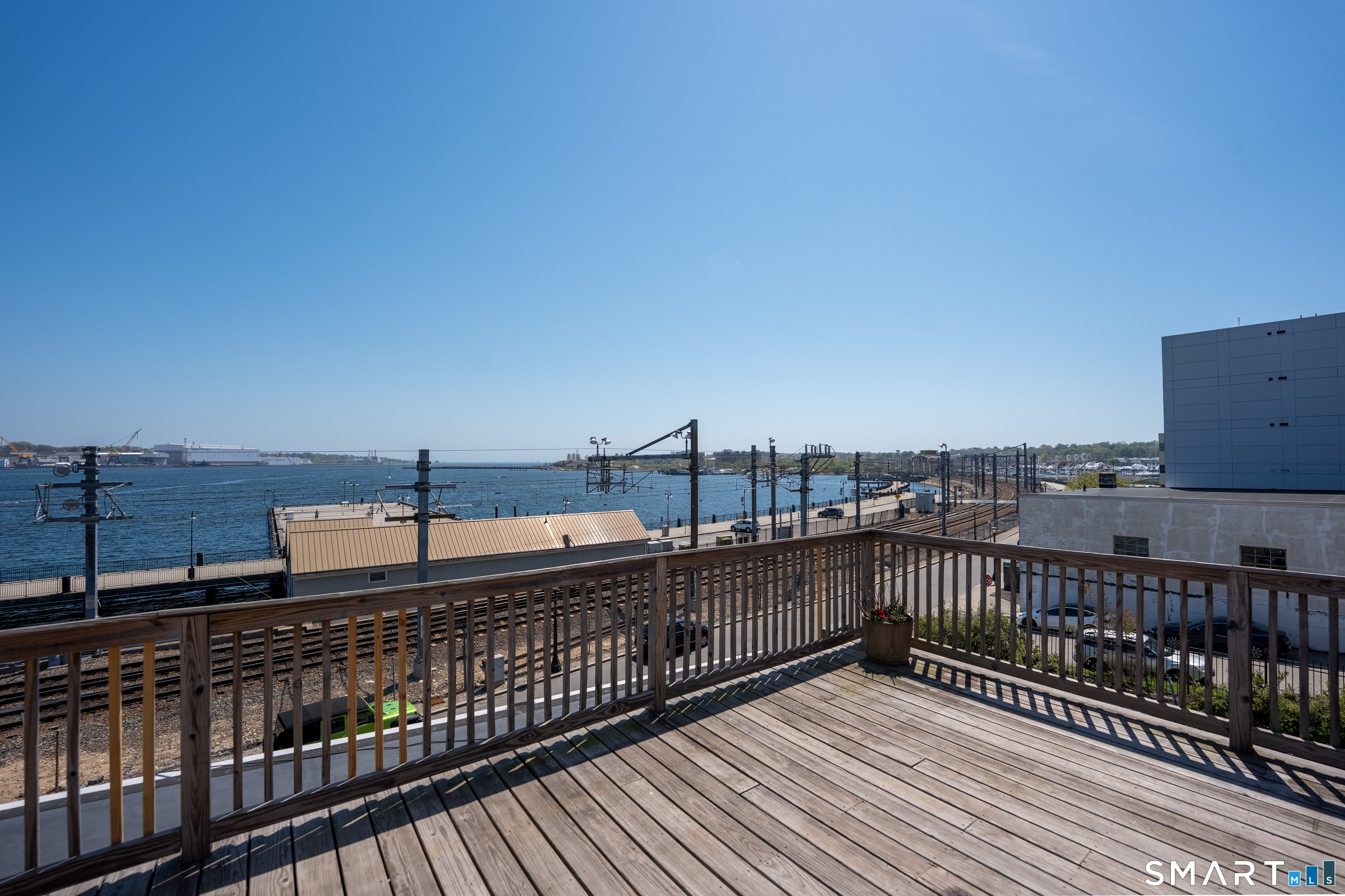138 Bank Street, Unit 2B New London, CT 06320 - Photo 4 of 17
