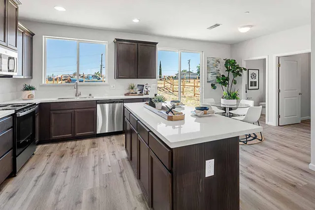 $642,990 | 21 Oak Manor Way, Unit LOT78, Sacramento, CA 95838