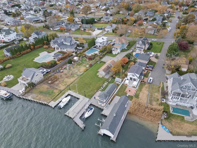 $6,950 | 314 Ocean Avenue, Amityville, NY 11701