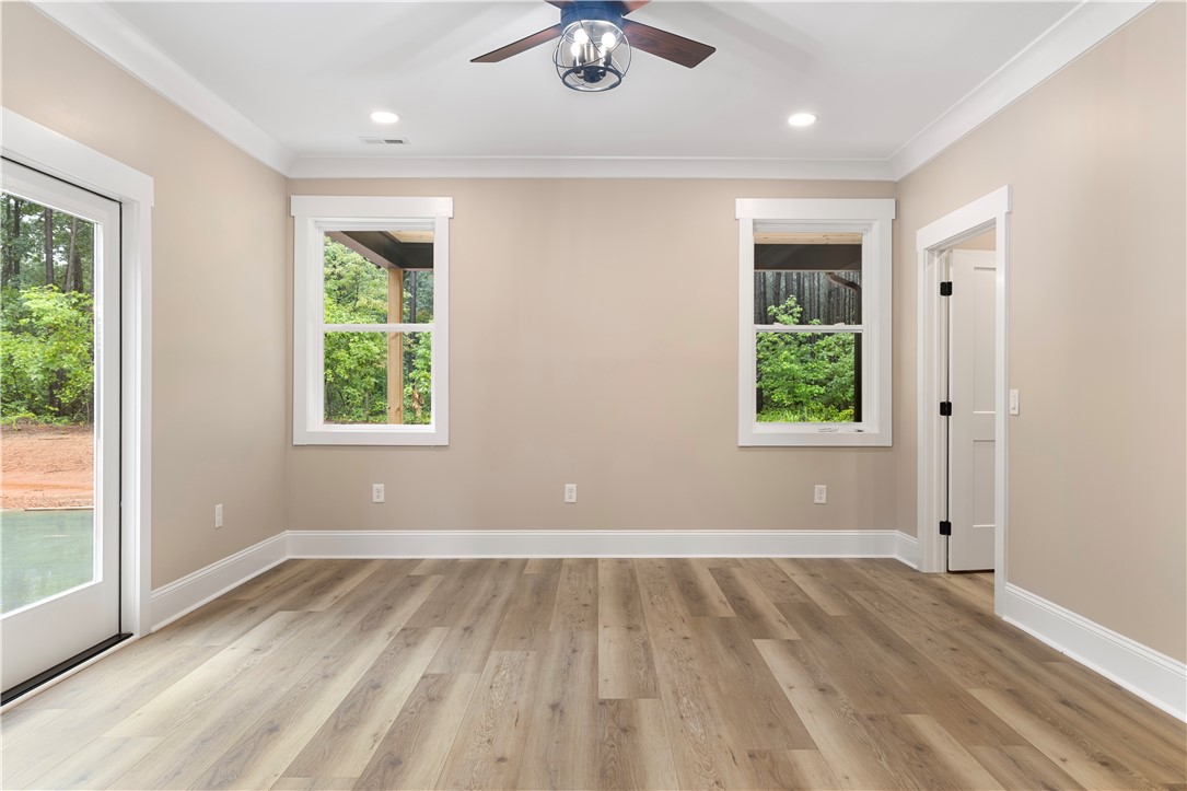 147 McAlister Road West Union, SC 29696 - Photo 14 of 49 This bright room features durable flooring and abundant natural light, perfect for versatile living.