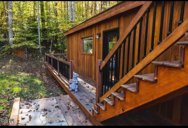 $1,250,000 | 154 Highway 143, Roan Mountain, TN 37687