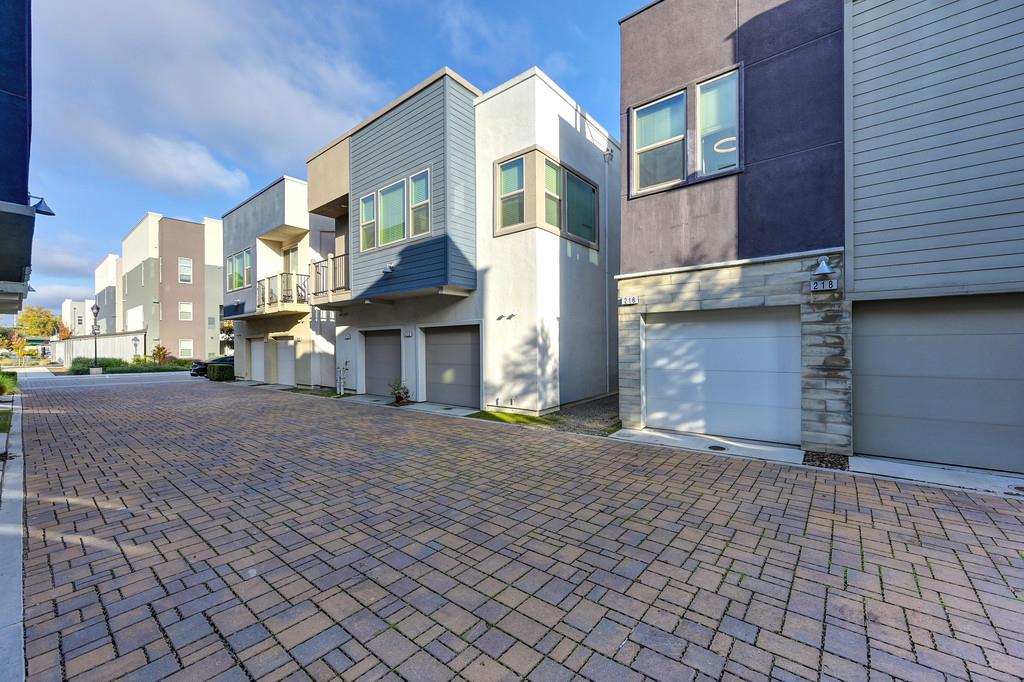 216 Box Lane Sacramento, CA 95818 - Photo 36 of 37