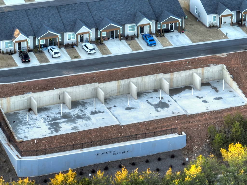 15 Grove Loop Blue Ridge, GA 30513 - Photo 21 of 30 a view of a room with storage