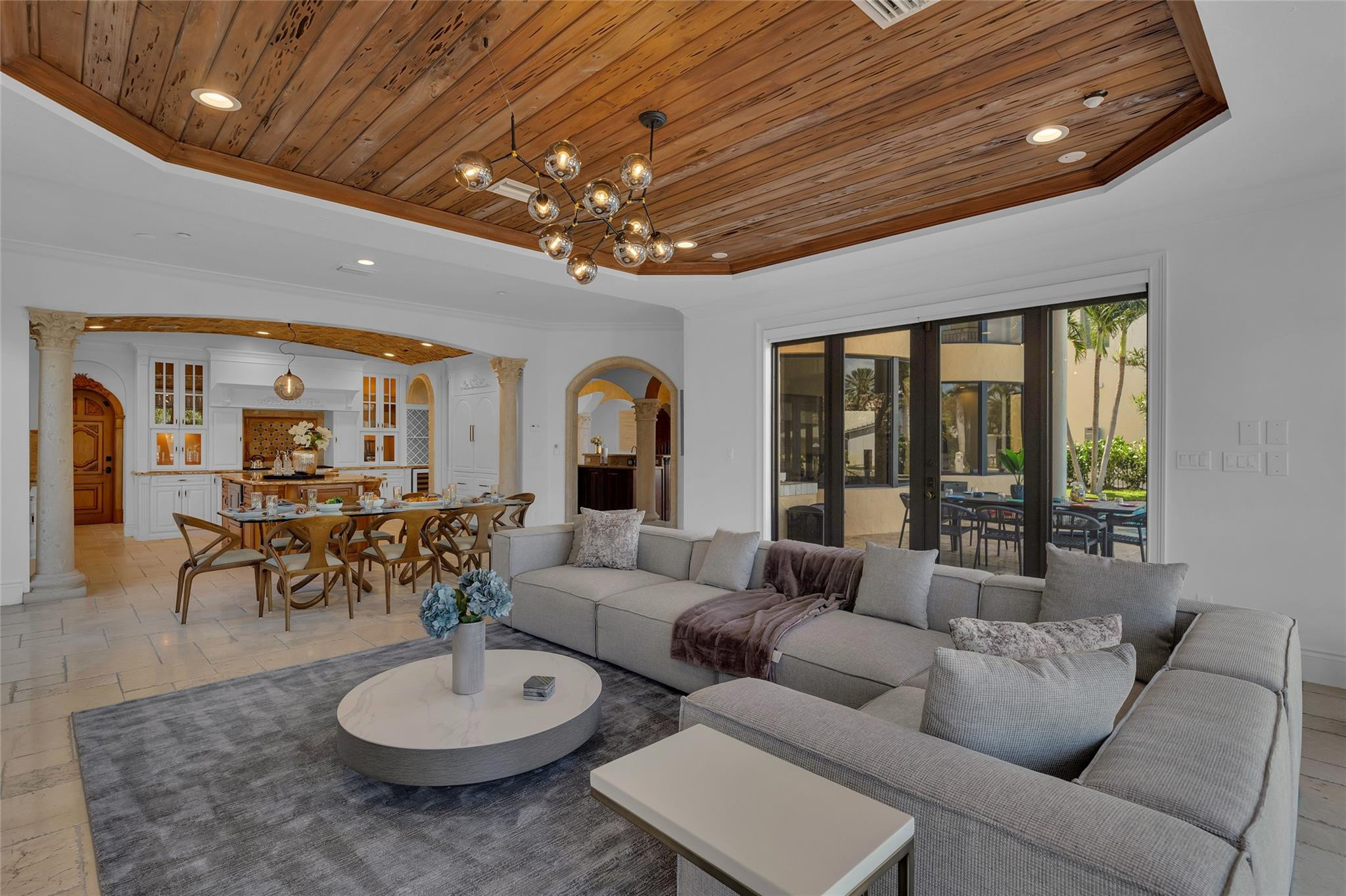 1011 Rhodes Villa Avenue Delray Beach, FL 33483 - Photo 4 of 104 Photo 37