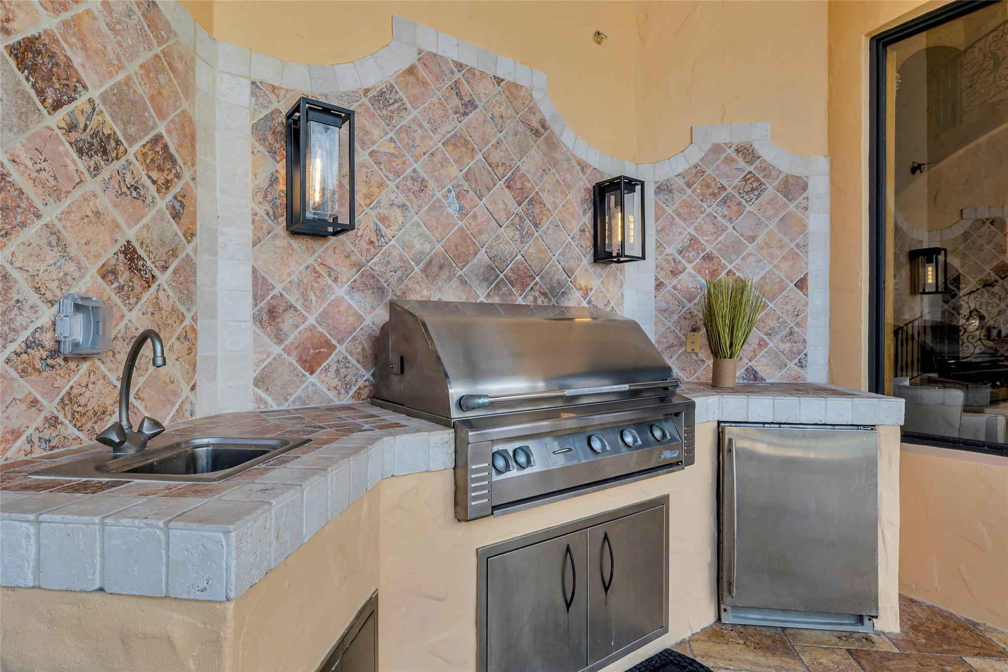 1011 Rhodes Villa Avenue Delray Beach, FL 33483 - Photo 48 of 104 Photo 29