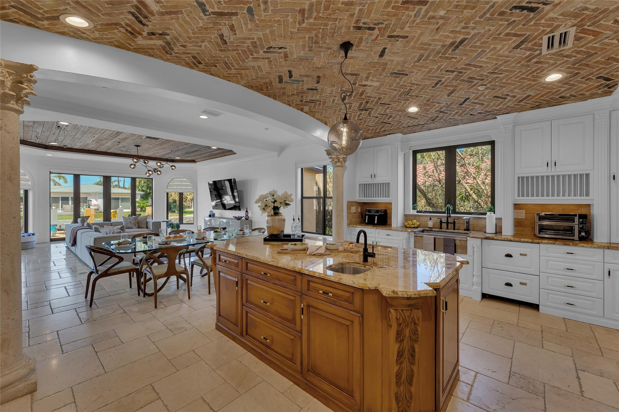 1011 Rhodes Villa Avenue Delray Beach, FL 33483 - Photo 5 of 104 Photo 45