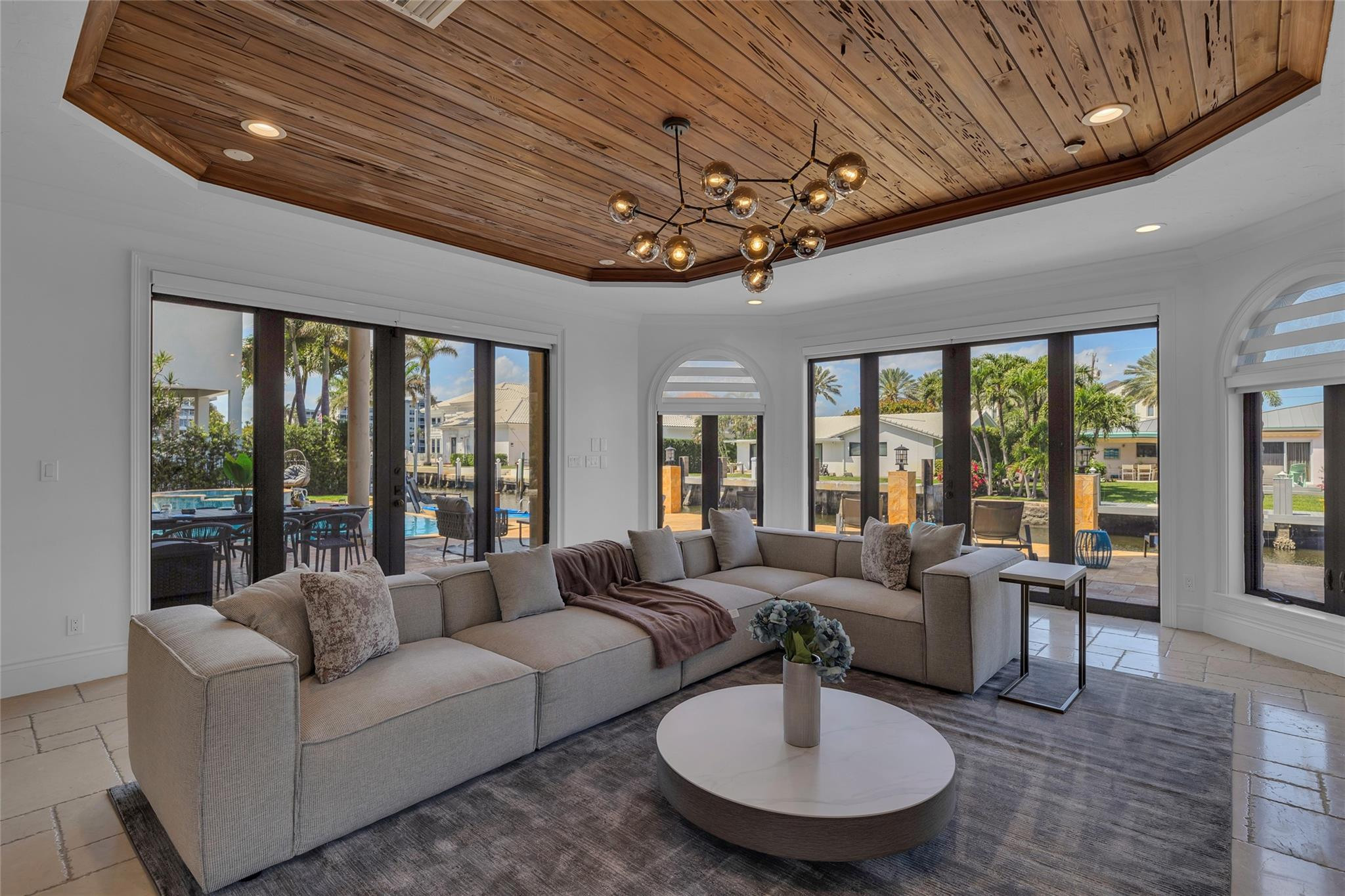 1011 Rhodes Villa Avenue Delray Beach, FL 33483 - Photo 54 of 104 Family Room