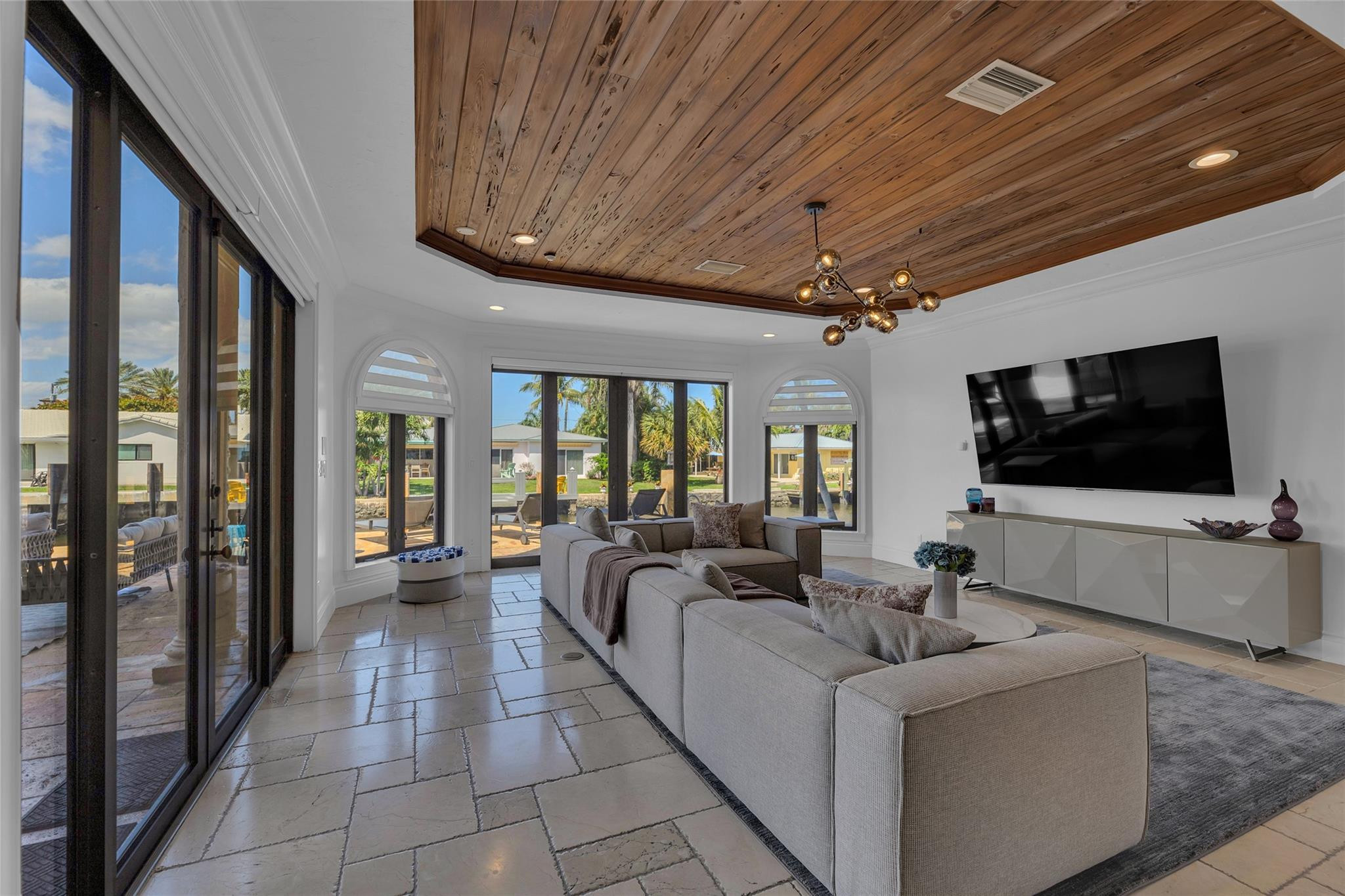 1011 Rhodes Villa Avenue Delray Beach, FL 33483 - Photo 55 of 104 Photo 38