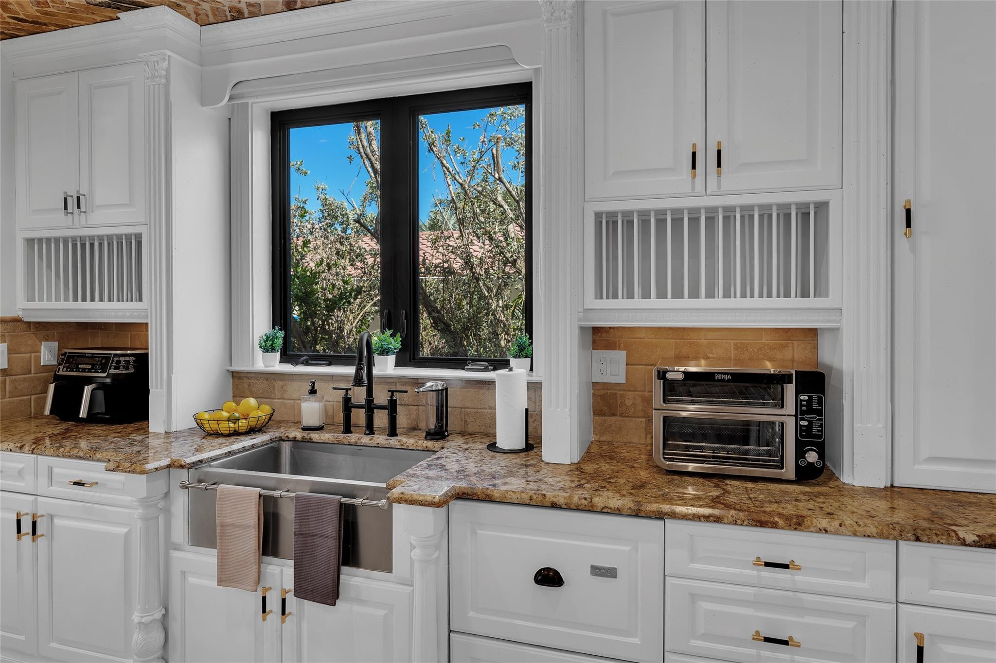 1011 Rhodes Villa Avenue Delray Beach, FL 33483 - Photo 65 of 104 Photo 49