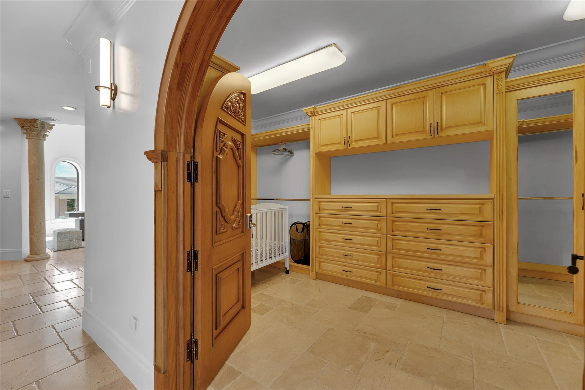 1011 Rhodes Villa Avenue Delray Beach, FL 33483 - Photo 85 of 104 Primary Closet