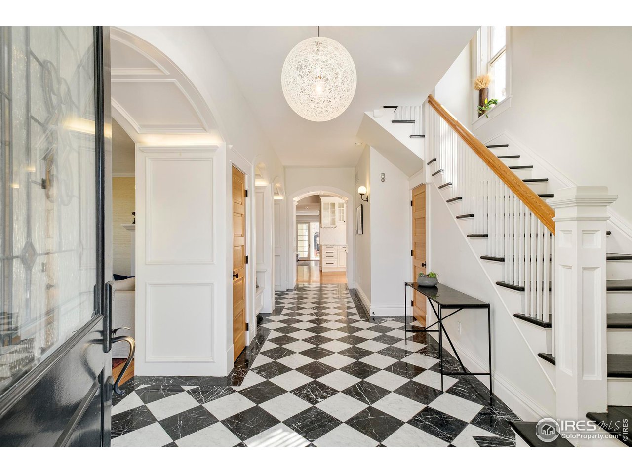 720 Mapleton Avenue Boulder, CO 80302 - Photo 3 of 40 Beautiful entryway...