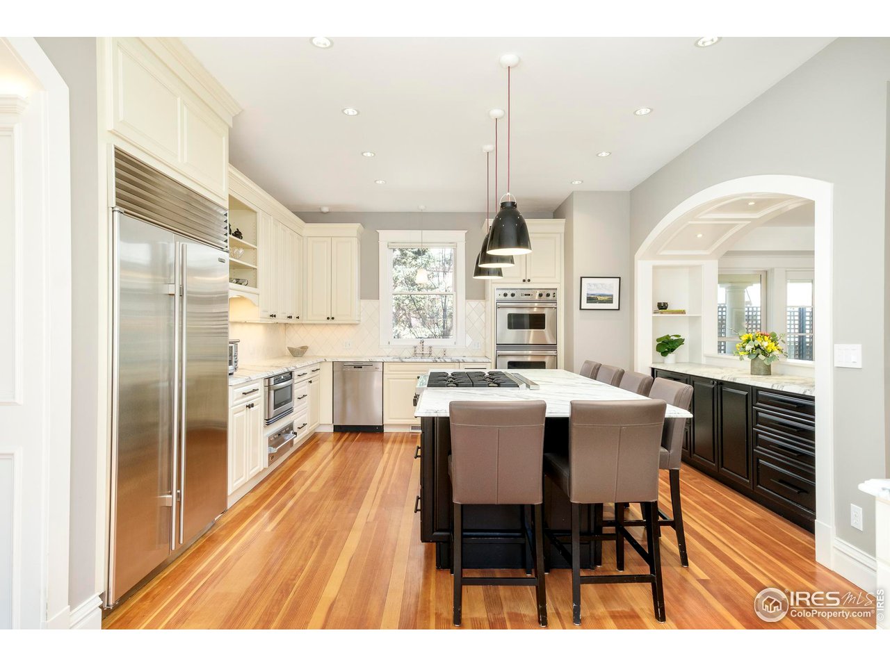 720 Mapleton Avenue Boulder, CO 80302 - Photo 8 of 40 The enormous kitchen is a chefs delight...