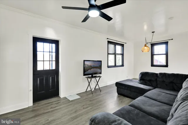 $324,900 | 681 Baumgardner Road, Lancaster, PA 17603