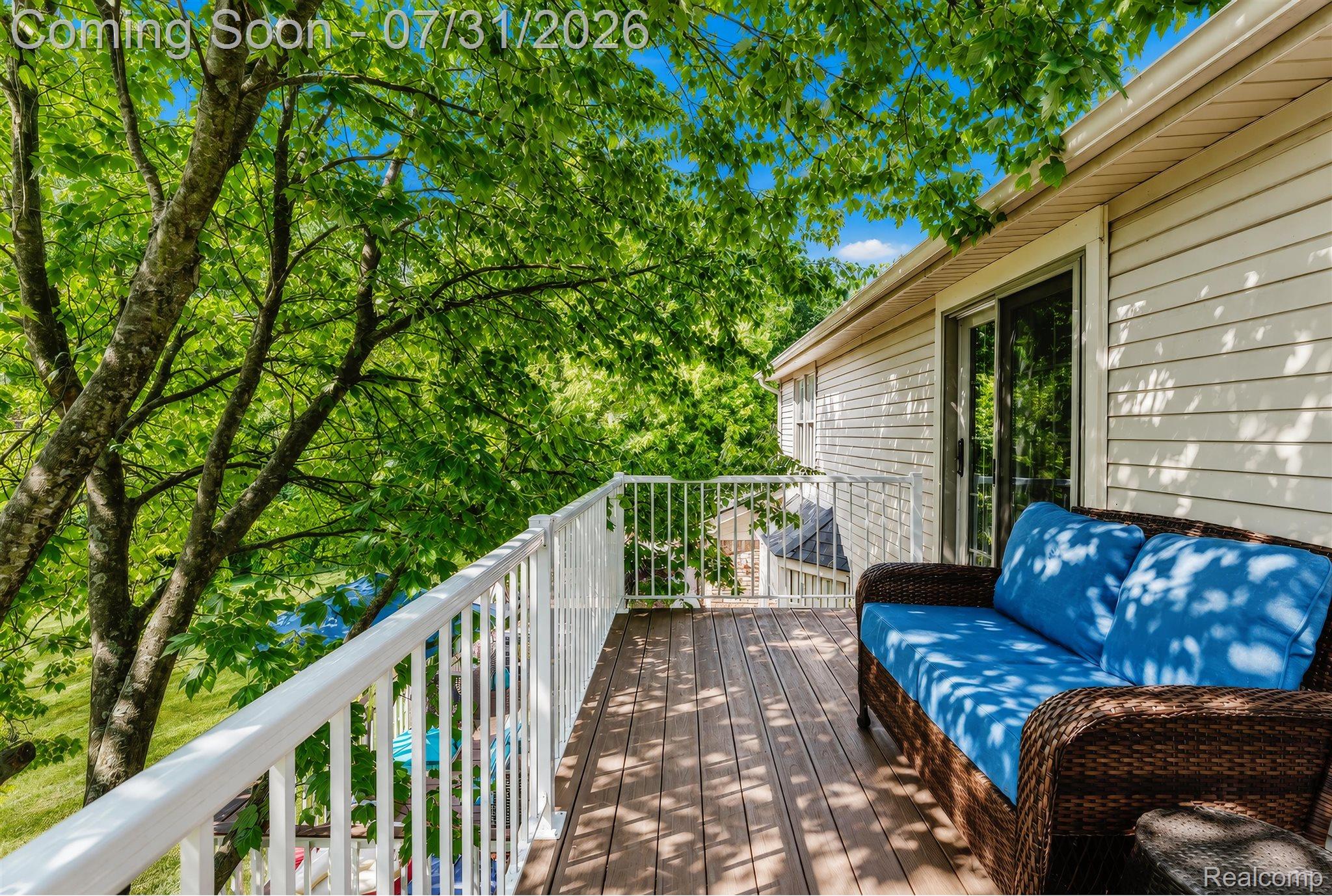 3313 Salem Court Rochester, MI 48306 - Photo 29 of 69 040-040.jpg
