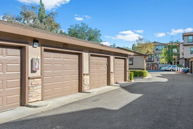 $339,000 | 12400 Fair Oaks Boulevard, Unit 234, Fair Oaks, CA 95628