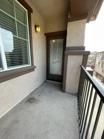 $339,000 | 12400 Fair Oaks Boulevard, Unit 234, Fair Oaks, CA 95628
