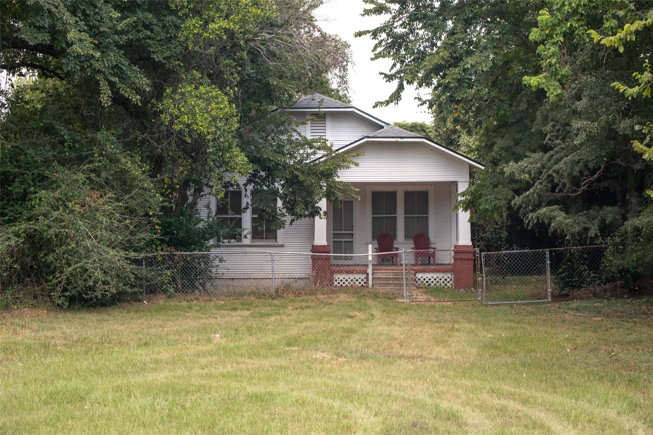 1302 19th Street Hempstead, TX 77445 - Photo 1 of 14