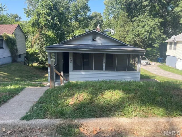 $65,000 | 435 Adrian Drive, St. Louis, MO 63137