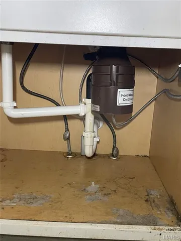 $65,000 | 435 Adrian Drive, St. Louis, MO 63137