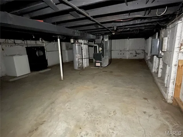 $65,000 | 435 Adrian Drive, St. Louis, MO 63137