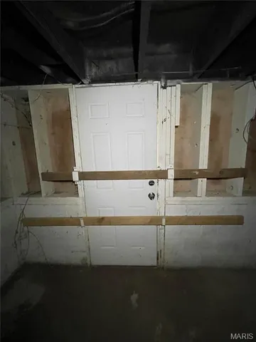 $65,000 | 435 Adrian Drive, St. Louis, MO 63137