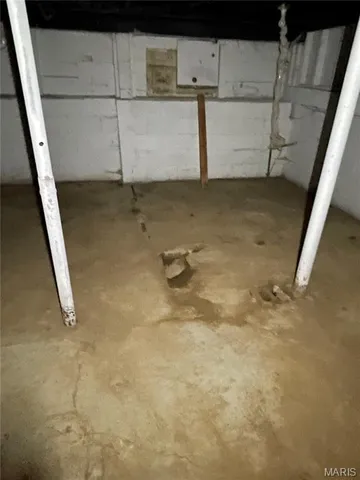 $65,000 | 435 Adrian Drive, St. Louis, MO 63137